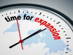 Business Expansion Timing: How to Know When to Grow